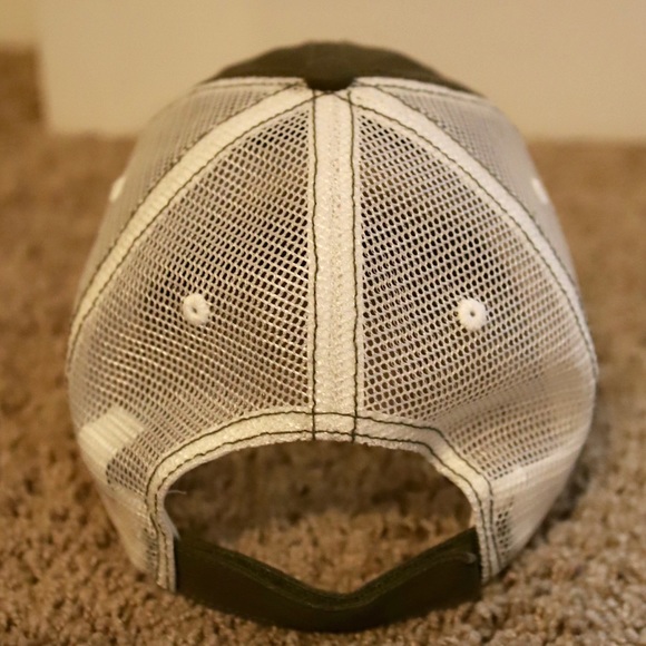 DIST RICT cap - Picture 3 of 4